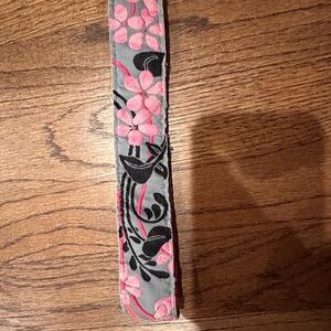 Chic Floral Embroidered Headband - Pink and Black